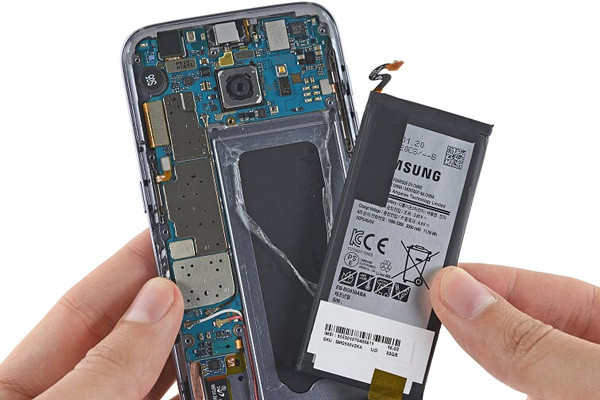 Thay pin Samsung A10s