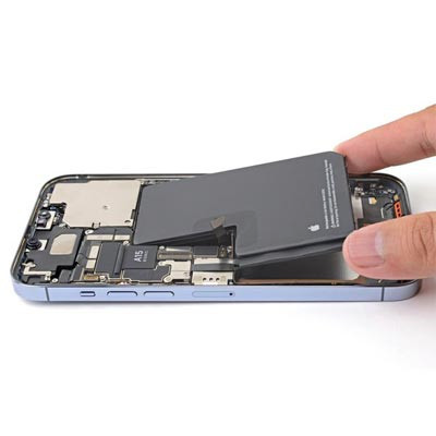 thay-pin-iphone-13-pro-max